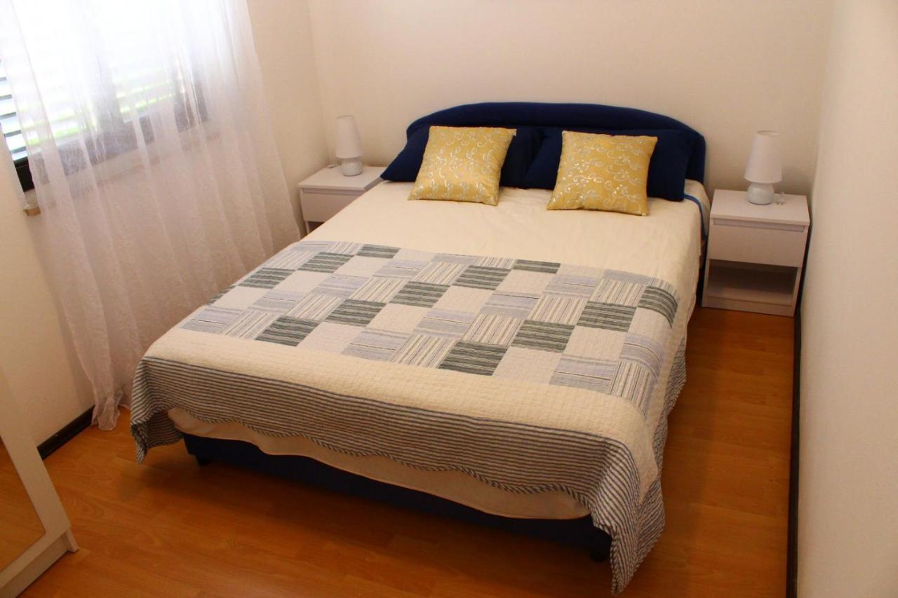 Apartment Arna 크르크 외부 사진