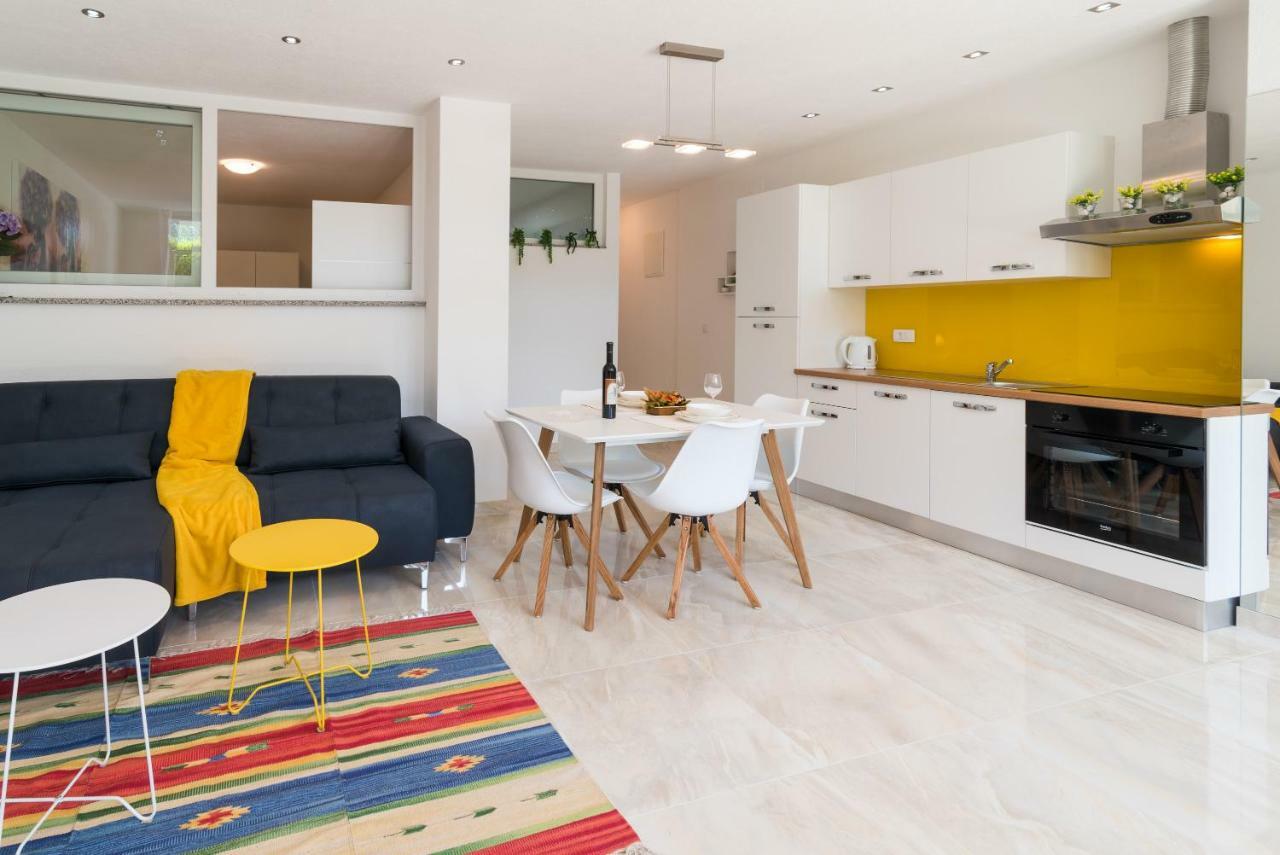 Apartment Arna 크르크 외부 사진